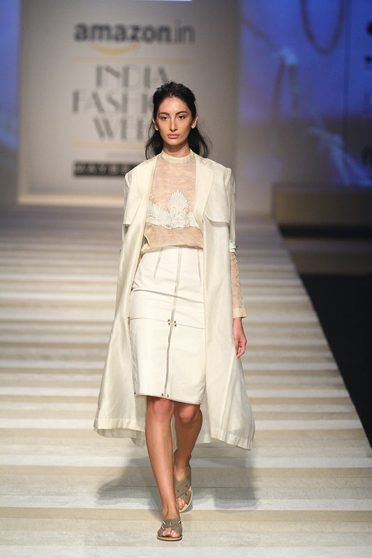 Textile Industry In India: #RoadToChanderi Opens AIFW SS17
