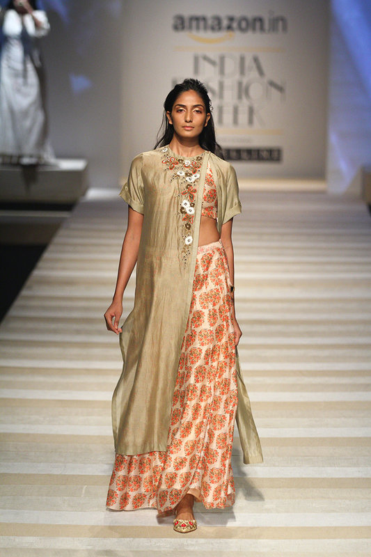 Textile Industry In India: #RoadToChanderi Opens AIFW SS17