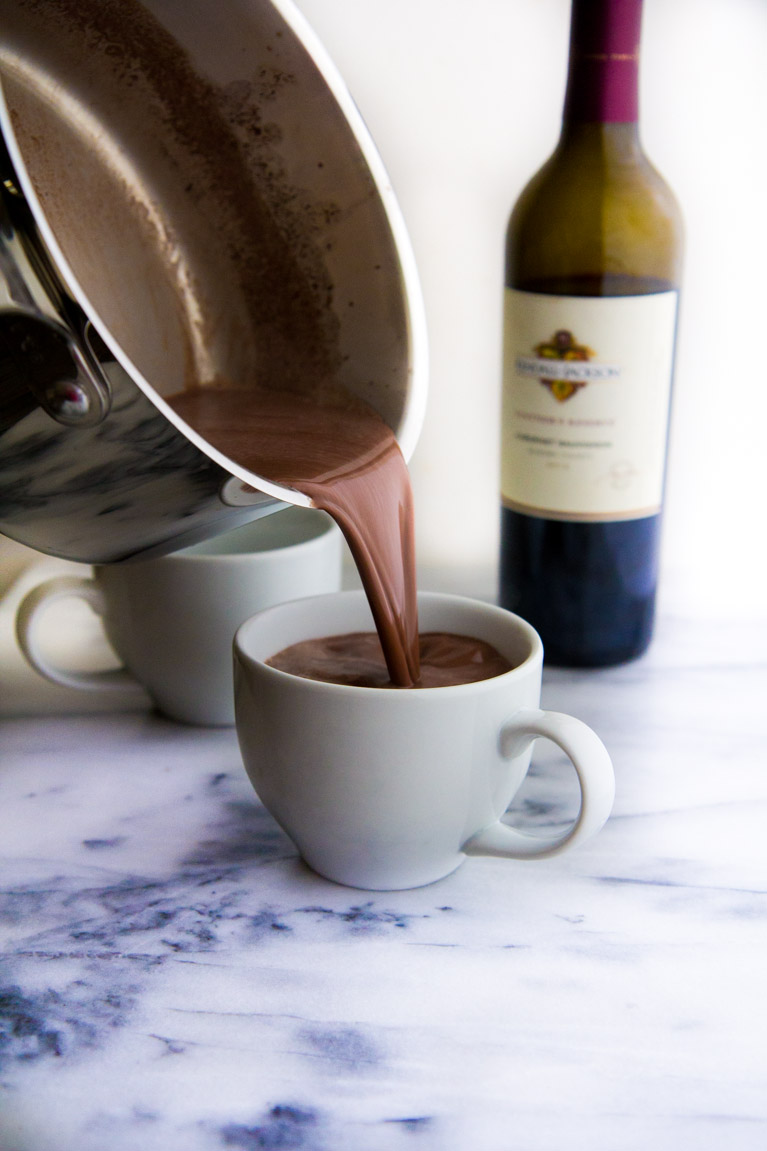 How To Make Hot Chocolate Red Wine: The New Winter Drink!