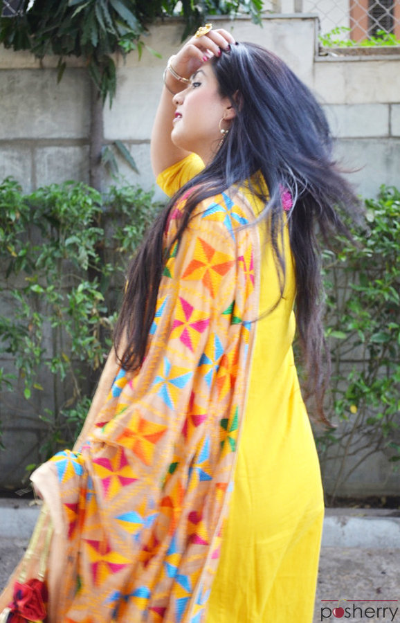 Phulkari Dupatta With Plain Suits Look For A Festive Outfit
