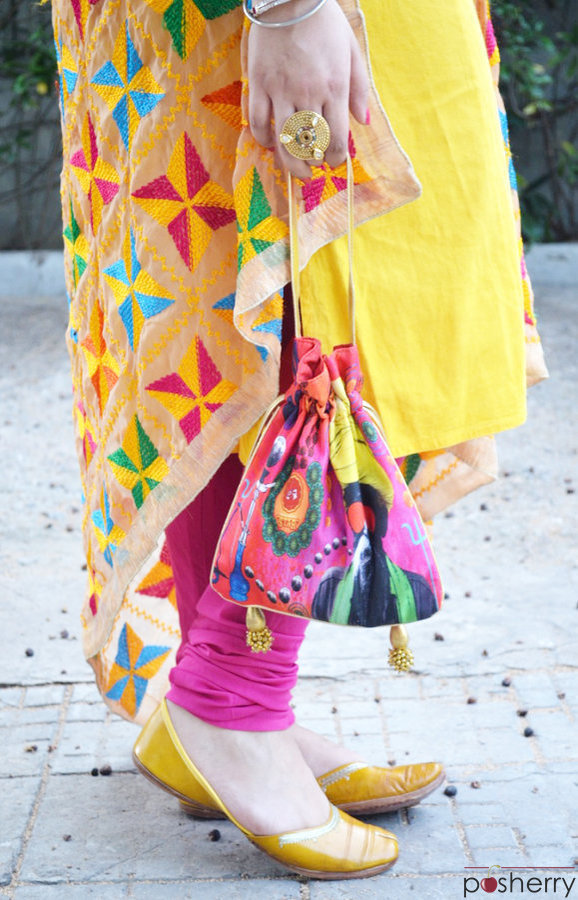 Phulkari Dupatta With Plain Suits Look For A Festive Outfit
